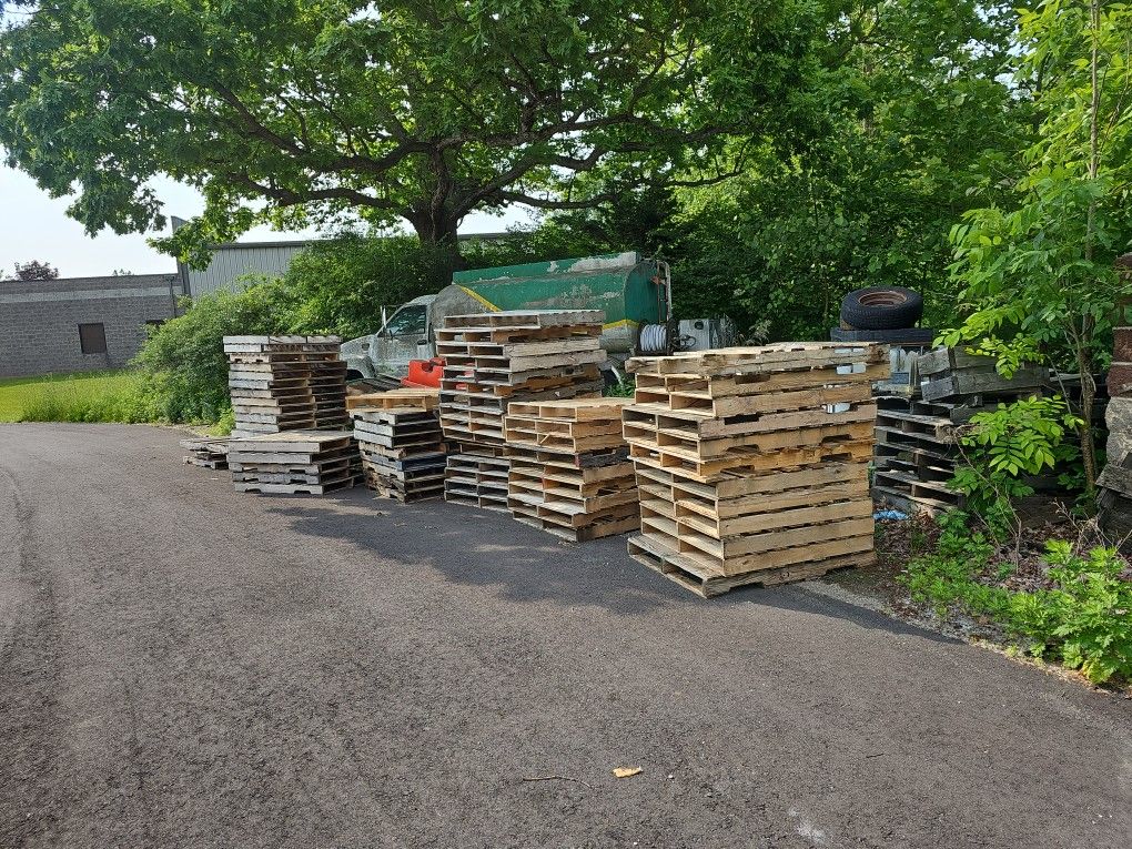Free Pallets