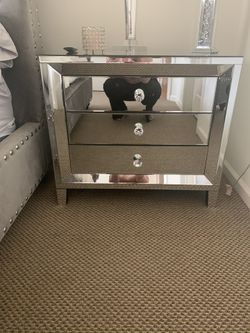 Sleigh Bed and two night stands