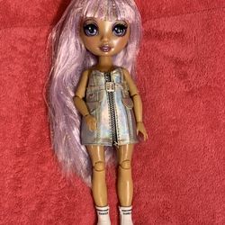 Rainbow High Avery Styles 