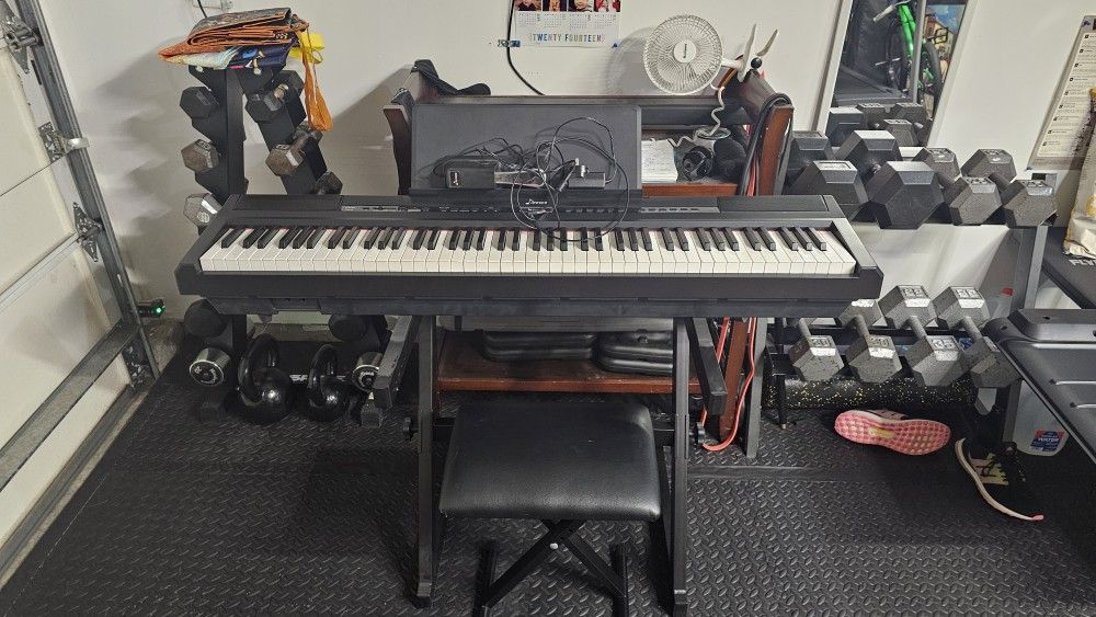 Donner Electronic Piano