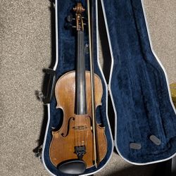 Violin with Case, Bow, and Shoulder Rest Vintage violin sStradivarius Copy, Made in Czechoslovakia