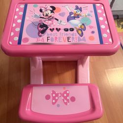 Minnie Mouse Desk And Cubby Table 