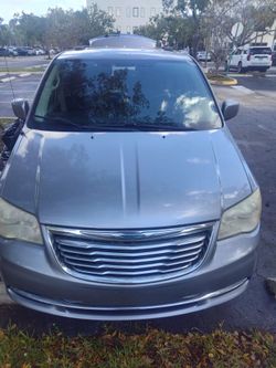 2014 Chrysler Town & Country
