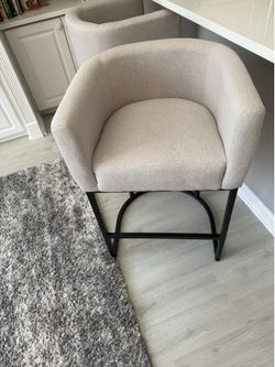 Set of barstools