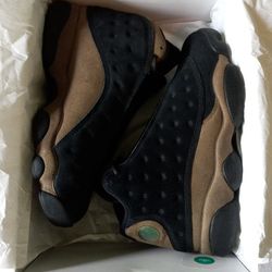 Air Jordan 13 Olive Sz 9