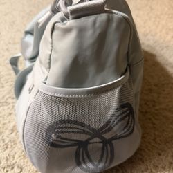 Aritzia sports/travel bag