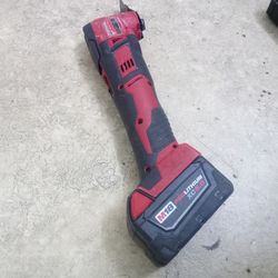 Milwaukee multi-tool 2626-20