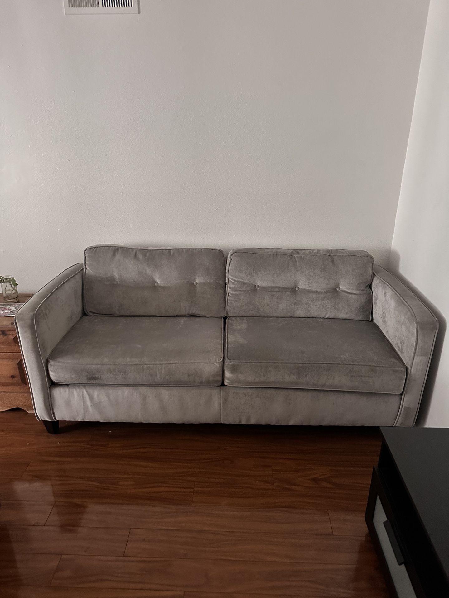 Buy my couch!😁 *obo