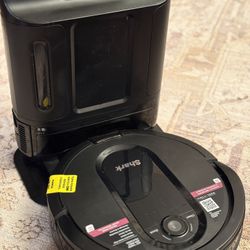 Shark IQ Robot Vacuum XL Self-Empty Base