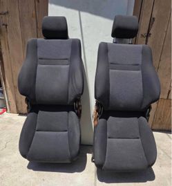 2006-2009 Scion Tc Driver Front Seat and Passenger Front Seat OEM