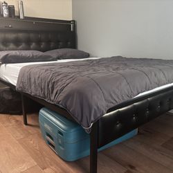 Full Bed Frame with Storage Headboard Upholstered Platform Bed — Excellent Condition