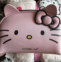 Hello Kitty The creme shop Pink Makeup Bag