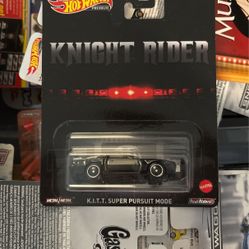 Hot Wheels Premium Knight Rider K.I.T.T Super Pursuit Mode