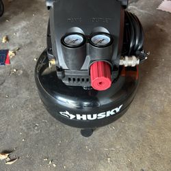 Husky Mini Air Compressor 