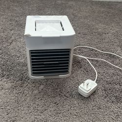 Arctic Air AAUV-MC4 Cooling Evaporative Cooler - White