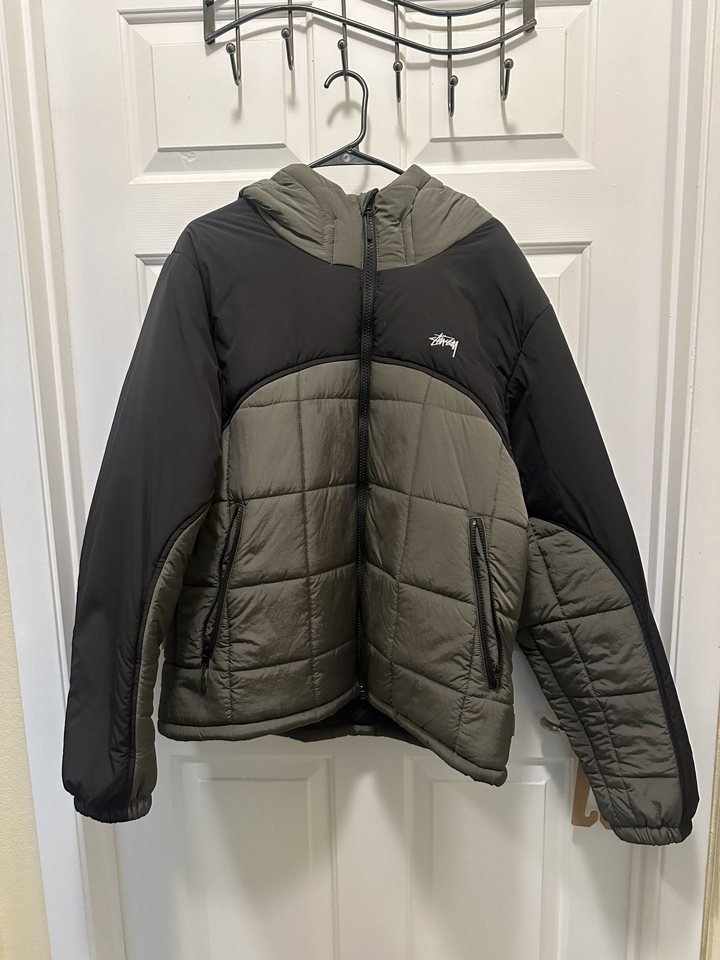 Stussy Primaloft Mountain Jacket Size Large