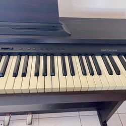 Piano Digital Suzuki 