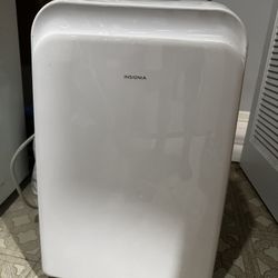 Insignia™ 350 Sq. Ft. Portable Air Conditioner