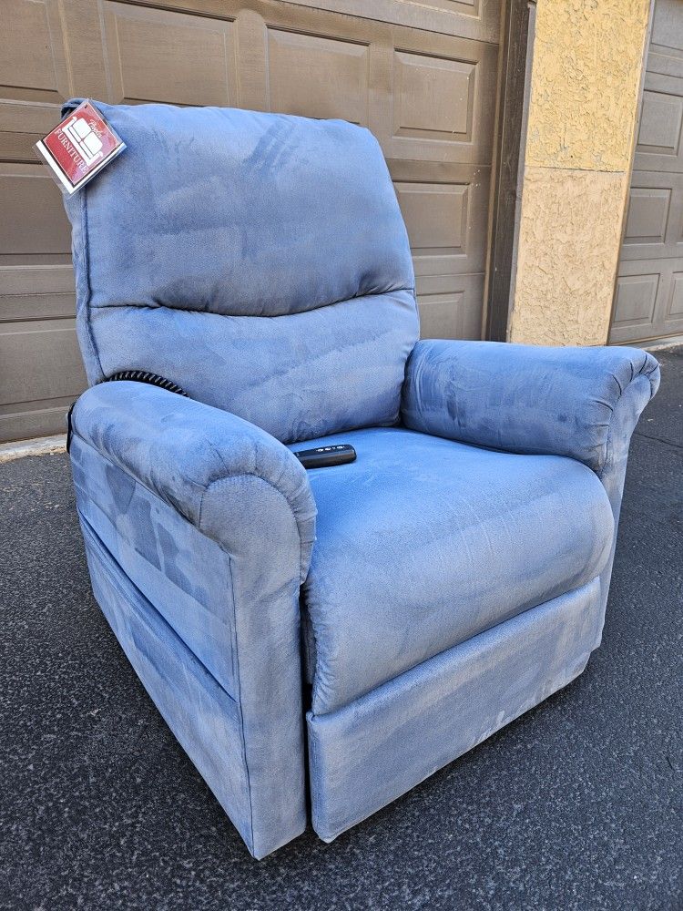 PRIDE POWER LIFT CHAIR