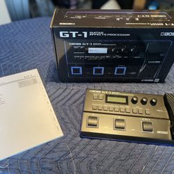 Boss GT-1 Guitar Effects Processor w/ manual & box