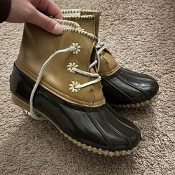 women’s boots 