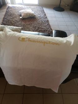 Champion shirt