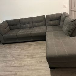 1 Big Sofa