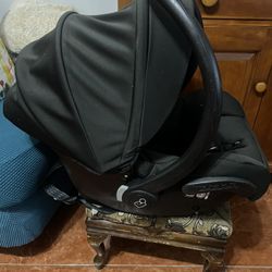 Maxi-cosi Baby Car Seat Only, No Base. Azusa 