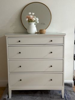 White Chest Drawer Dresser /Comoda Blanca