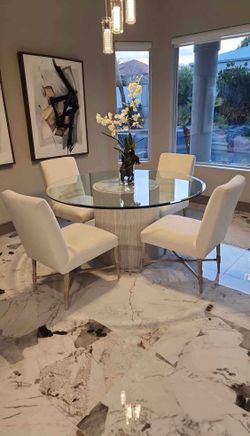 High End Glass Table And Chair Set