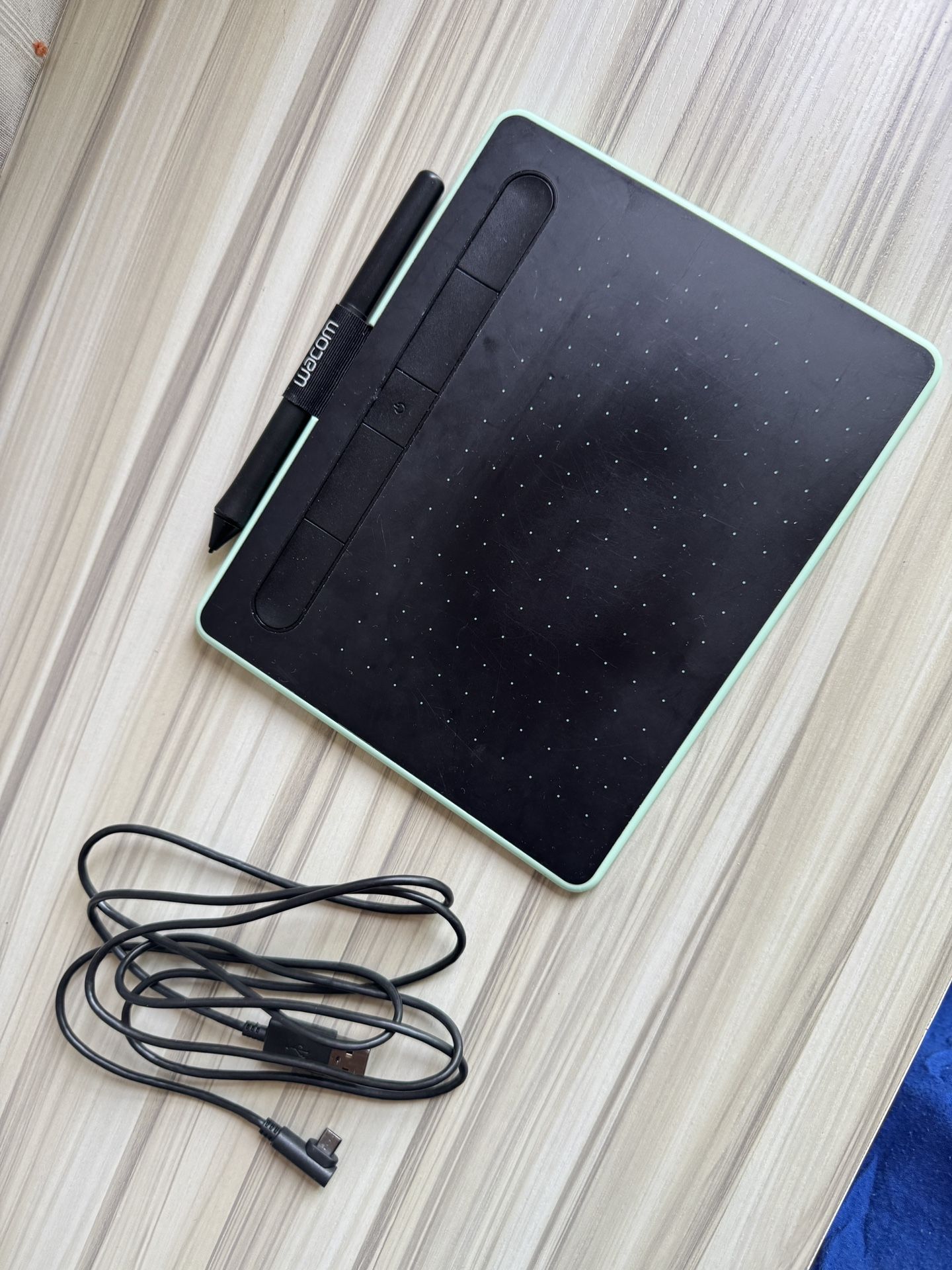 Wacom Intuos Drawing Tablet – Small (With Pen + Cable) – $25