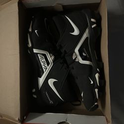 Nike Alpha Menace 3 Shark Wide