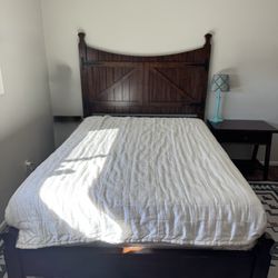 3 Piece Farmhouse Bedroom Set