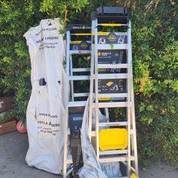 GORILLA LADDERS 14 ft. Aluminum 2-in-1 Extension Multi-Position Ladder W/Bucket, 300 lbs (New)