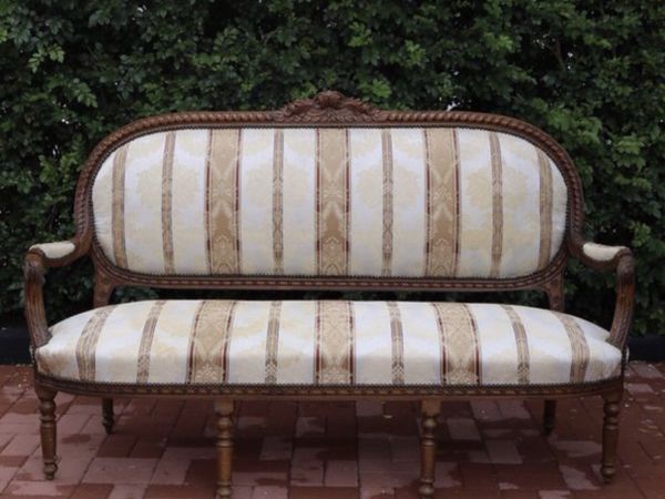 Antique Couch And Chair Set Antiques In Miami Fl Offerup