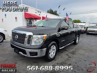 2017 Nissan Titan Crew Cab