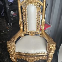 Mini King Trhone For Sale $200