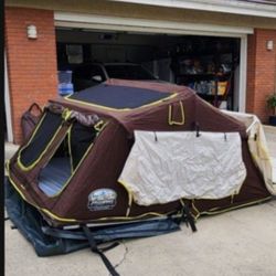 Free Spirit Recreation Extreme Series Rooftop Tent