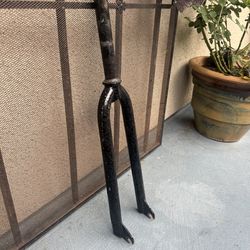 Volume thrasher fork