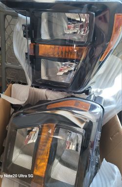 OEM 21, 22, 23 FORD F150 NEW RT & LT HEADLIGHTS- BLACK