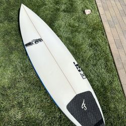 JS Surfboard Monsta Box 