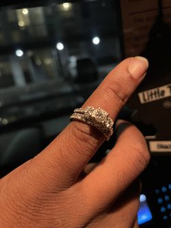 Diamond Bridal Ring Set Thumbnail