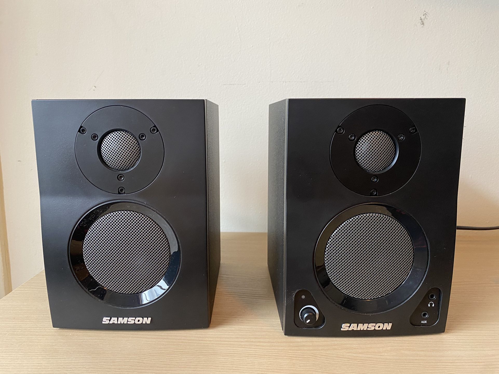 Speakers Samson Media One BT3
