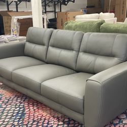 New Too Grain Genuine Leather Couch / Free Delivery 