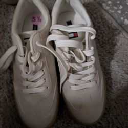 Tommy's Women's 5.5 