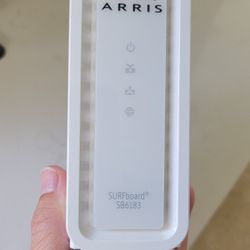 Arris Surfboard SB6183 Cable Modem
