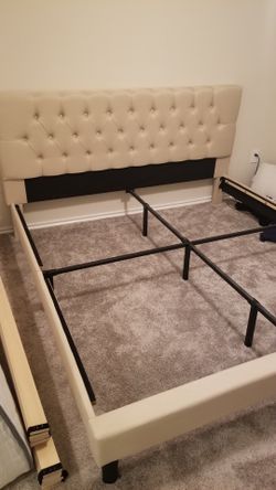 King Bed with Mattress - Like NEW