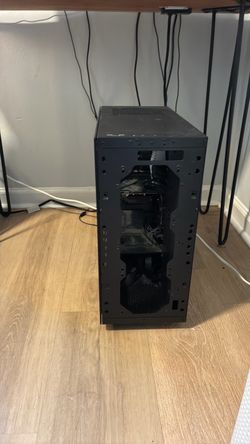 PC Cyberpower PC, with ASUS Monitor, Keyboard, and Mouse
