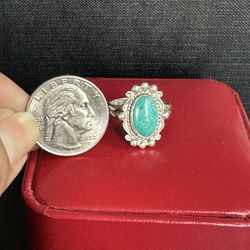 Vintage Native Am. Sterling Silver W/ Genuine Oval Natural Turquoise Ring , Marked W/ Bell Trading Co. Sterling , Size 7.5 , See Last Photo