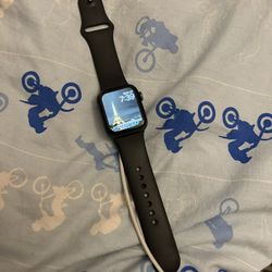 Apple Watch Series 6 